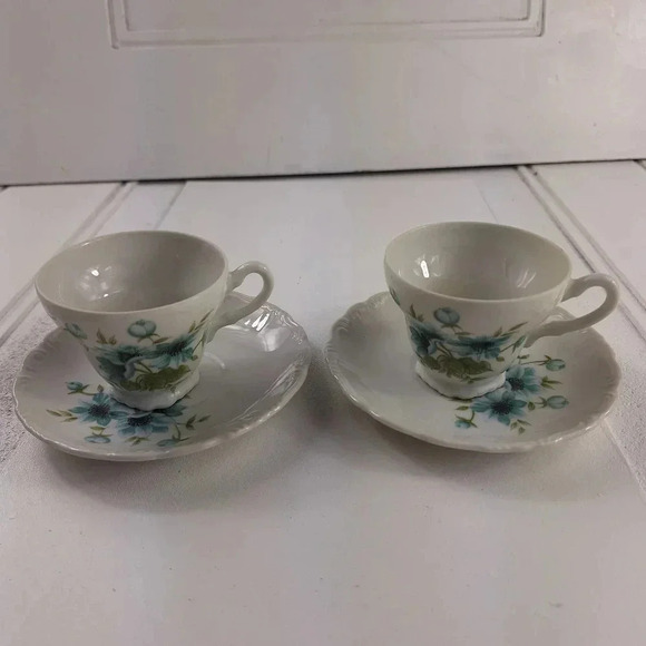 Pamela Japan Saucers and Tea Cups Set Of 2 Blue & White with Flower Design - Picture 5 of 9